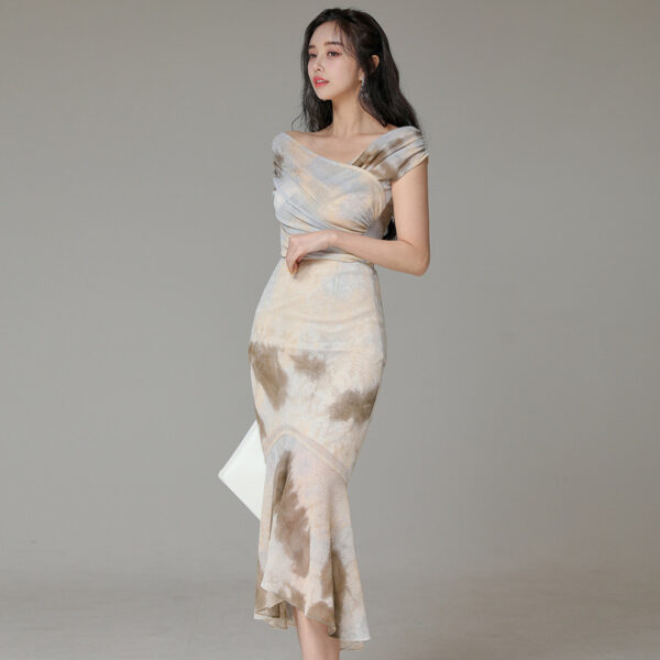 Queen Irregular Mermaid 2 Pieces Set Women Summer V-Neck - Image 4
