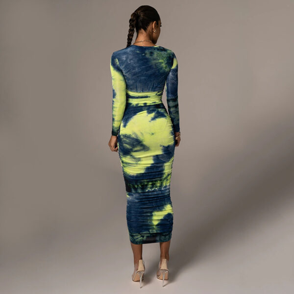 Long-sleeved Round-neck Slim Printed And Dyed Dress - Image 2