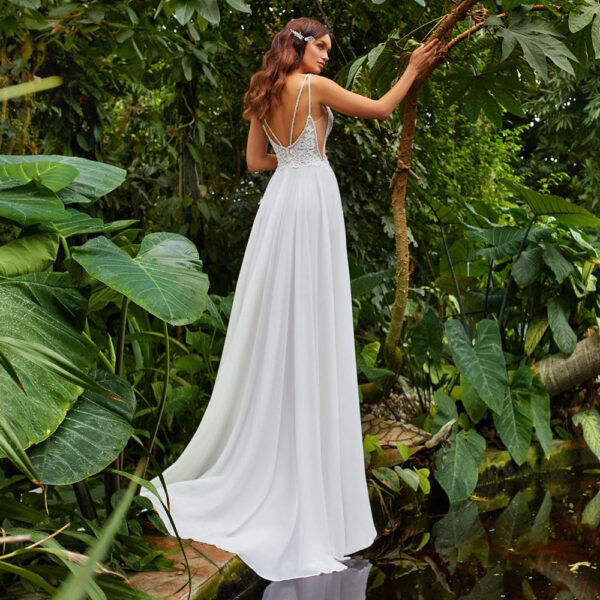 Sexy Side Slit A-Line Wedding Dresses Boho Beading Spaghetti Straps Sleeveless Lace Appliques Backless Chiffon Bridal Dresses - Image 4