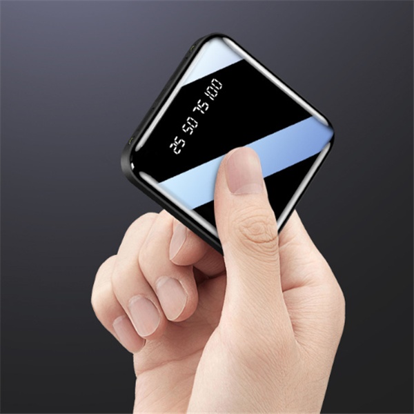 Mini Power Bank 20000 MAh Portable Mirror Digital Display Power Bank - Image 4