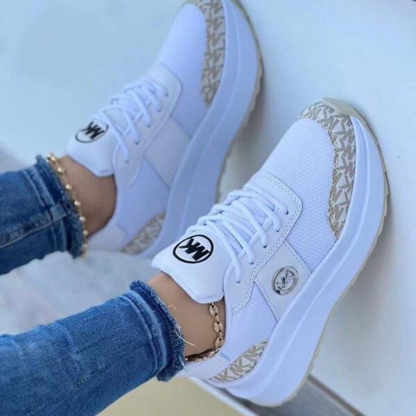Casual Lace-up Sports Shoes Thick-soled Color-blocked Round-toe Sneakers Outdoor Casual Walking Running Shoes - Image 2