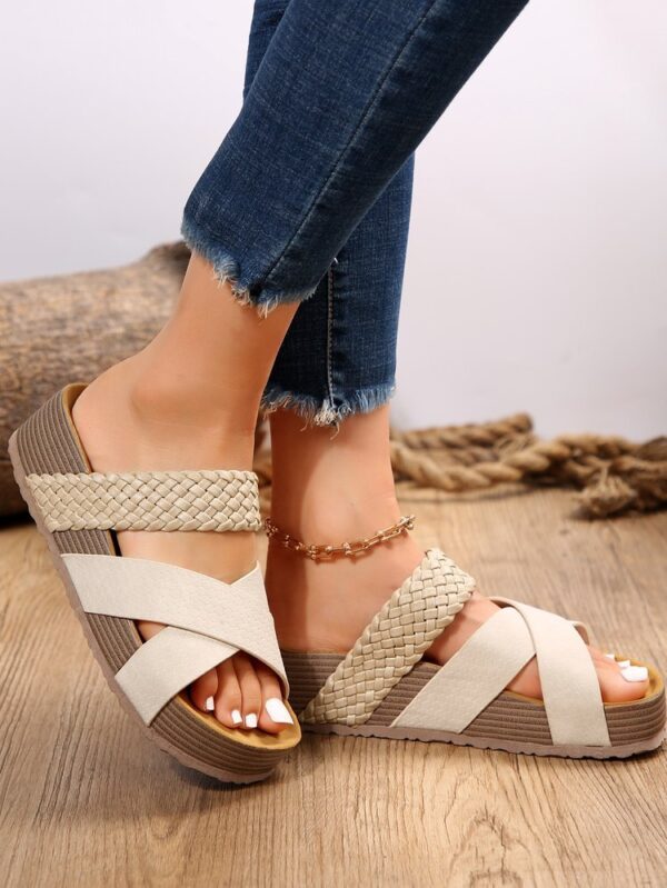 Woven Cross-strap Slippers Summer Platform Sandals Women Flat Beach Shoes - Image 3