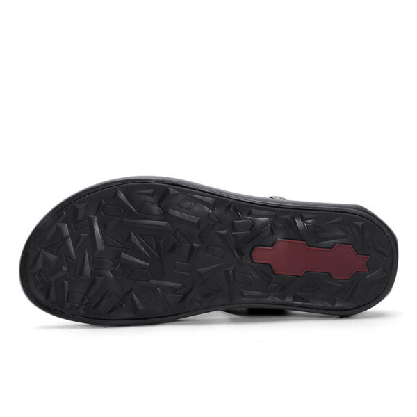Summer casual breathable male leather sandals - Image 2
