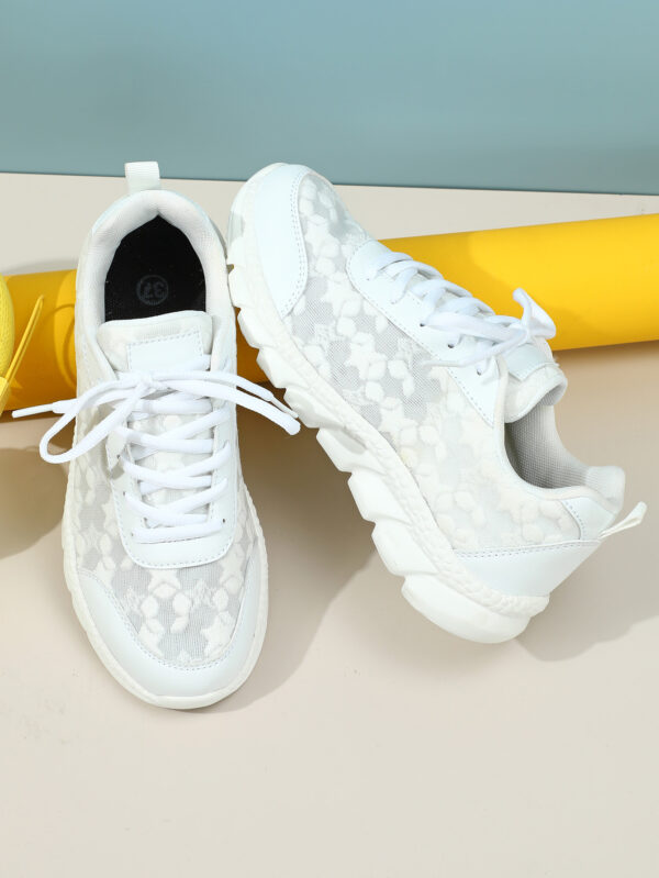 Breathable Lightweight Casual Women's Sports Shoes - Image 10