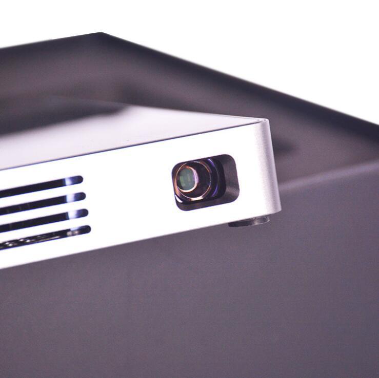 P8 Prima 1080p HD Pocket Projector - Image 5