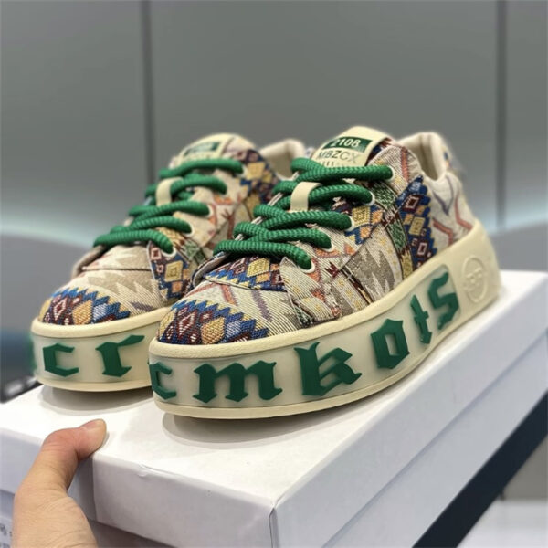 Breathable Low Top Printed Board Shoes Men's Versatile Cloth Shoes - Image 7