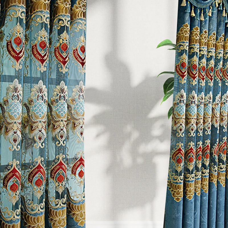 Modern Style Living Room European Hollow Embroidery Curtains Thickened Velvet Bedroom Light-proof French Windows 2-piece Set - Image 5