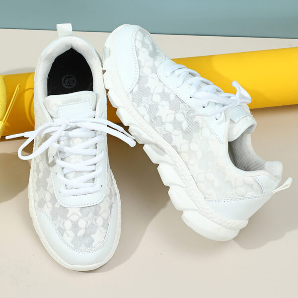 Breathable Lightweight Casual Women's Sports Shoes - Image 3