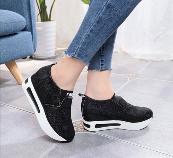 Stylish elegant sneakers for women - Image 3