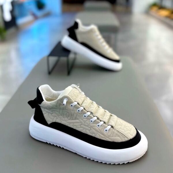 Spring And Autumn Fashion Casual Lazy Embossed Stitching Slip-on Student Casual Shoes Men - Image 3