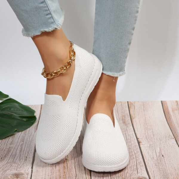 Women's Mesh Shoes Breathable Slip On Lazy Shoes Loafers - Image 2