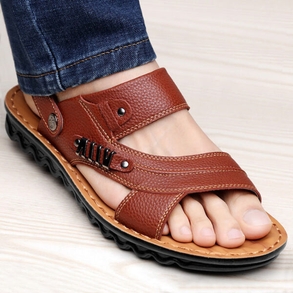First Layer Cowhide Men's Sandals Beach Shoes Non-slip Slippers - Image 4