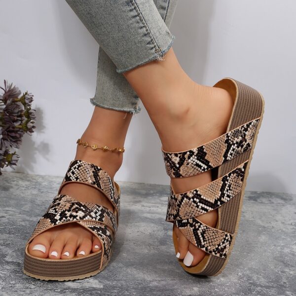 Woven Cross-strap Slippers Summer Platform Sandals Women Flat Beach Shoes - Image 4