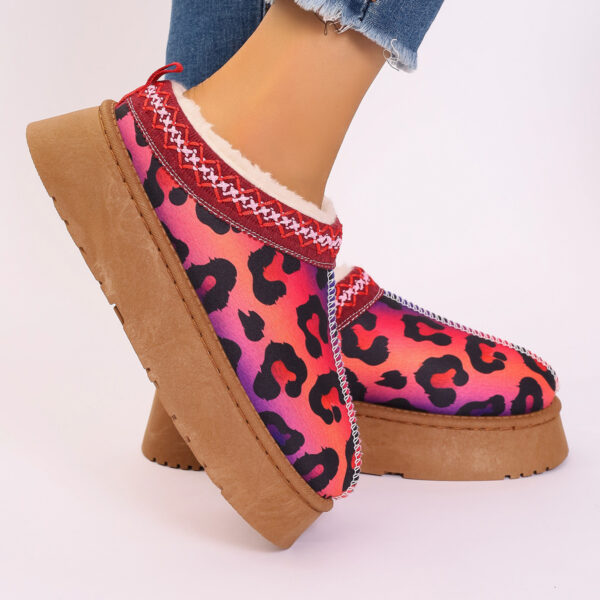 Women's Cartoon Christmas Print Ankle Boots Casual Slip On Plush Lined Home Shoes Comfortable Winter Short Boots - Image 6