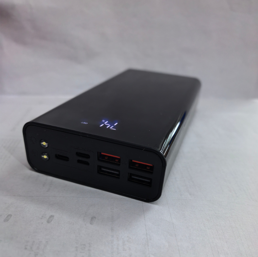 30000mAh Power Bank - Image 4