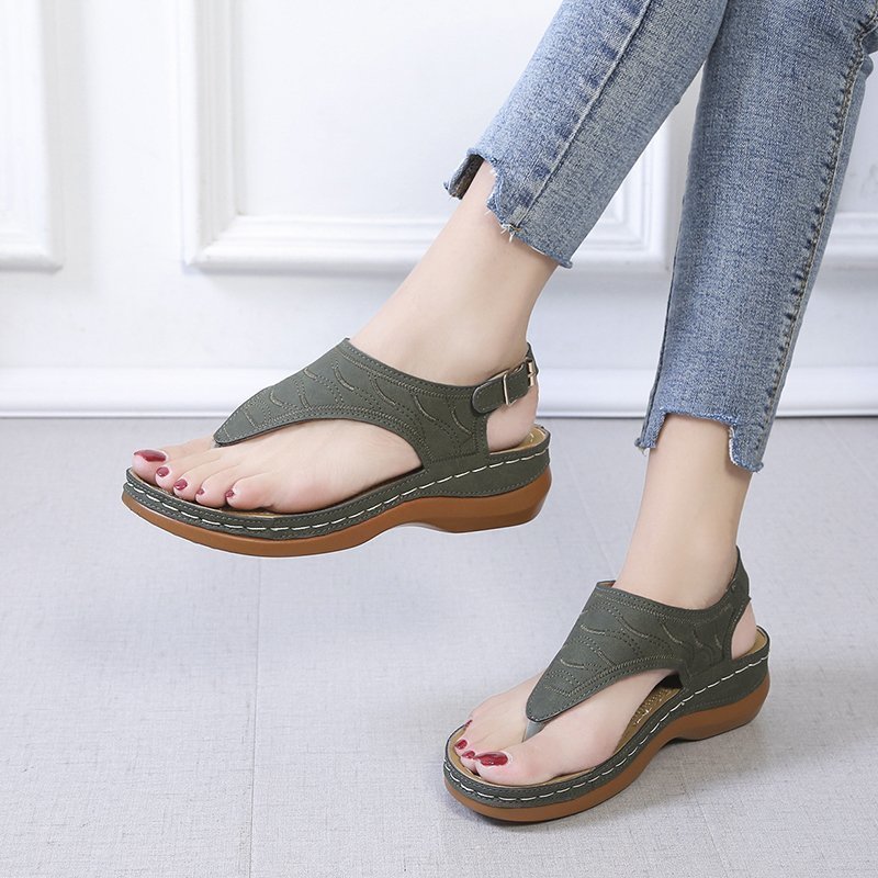Casual Sandals Women's Wedge Heel Solid Color Flip Flop Sandals - Image 7