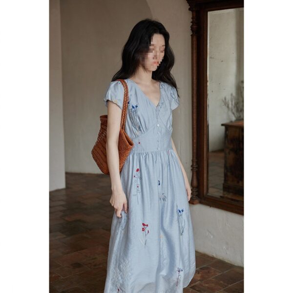 Embroidered Crew Neck Short Sleeve Slimming Waist Temperament Long Dress - Image 3