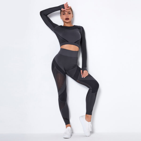 Seamless Knitted Absorbent Yoga Long-Sleeved Suit Yoga Wearsuit - Image 9