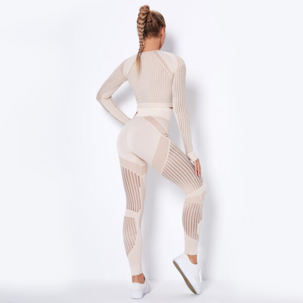 Seamless Knitted Absorbent Yoga Long-Sleeved Suit Yoga Wearsuit - Image 6