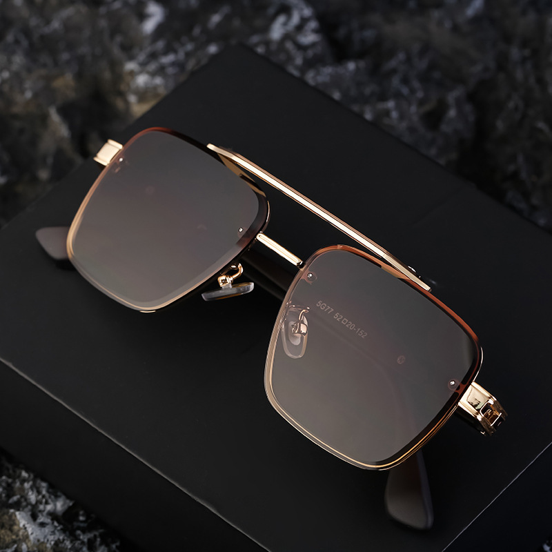 Mens Fashionable Square-frame Sunglasses - Image 2